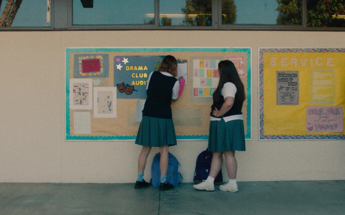 CINEMAGEMS's tweet photo. Lady Bird was released 4 years ago today https://t.co/Qr5yCPZlr5
