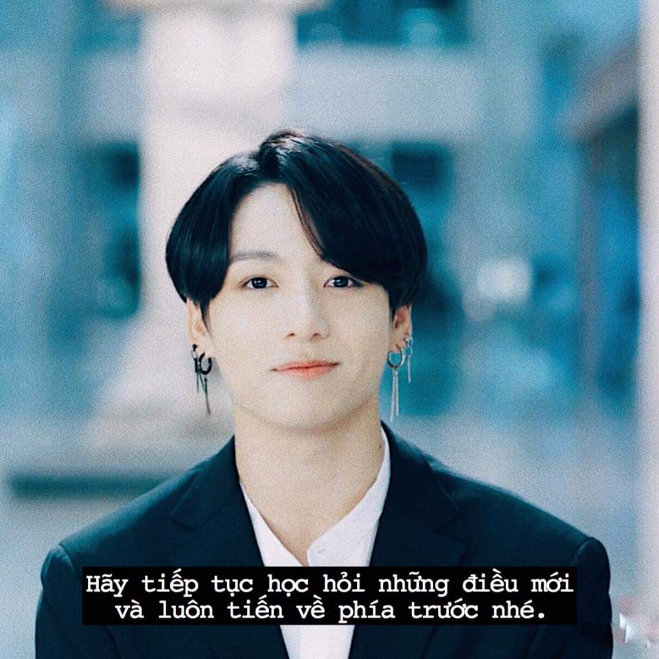 KQuynhtae's tweet photo. #HappyBirthdayJungkook
#LightInOurDarkJK 
#OurNo1Jungkook 
Mãi mãi là tình đầu của em không bao giờ thay đổi. Hãy thật hạnh phúc và bình yên trong cuộc đời của anh dù là bây giờ hay sau này cũng thế 💜 dear my love to Jeon💌 https://t.co/1KBTiMNW5w