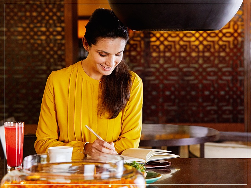 hyattregencyasr's tweet photo. Book our #WorkFromHyatt package and get productive with your work while you take a much needed vacation!
For reservations visit the https://t.co/OyRv2bd2Bt 

#Workcation #WorkfromHotel #StaycationPackage
#WorldofHyatt #HyattRegencyAmritsar #AmritsarDiaries #Amritsar https://t.co/xib5TB11SB