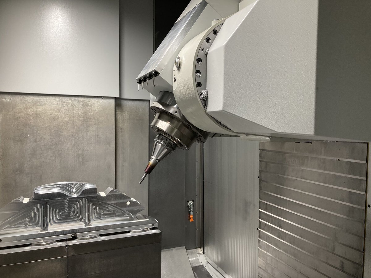 StarragGroup's tweet photo. We did some nice #5axis test parts to prove the capability of our spindles made in-house for our core applications #aerostructure and #vaccum components. Check out the #freeform surfaces!
#milling #starrag #precisionmachining #stc800 https://t.co/iEBExFXo5z
