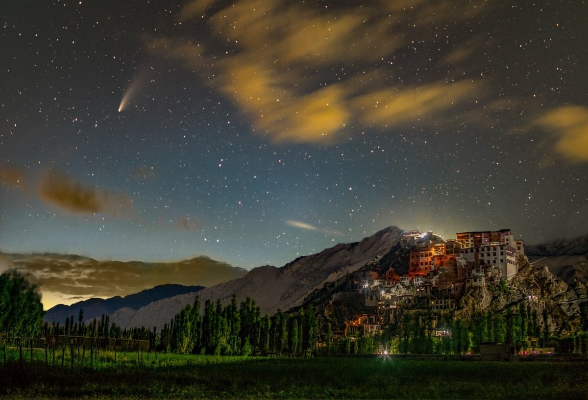 DrJitendraSingh's tweet image. #Ladakh-based Engineer Sh @dorje1974,Congratulations to you on behalf of entire scientific fraternity as well as Ministry of Science &amp;amp; Technology #DST for becoming only Indian Honorary Member of International Astronomical Union,to join a select list of 20 international experts.