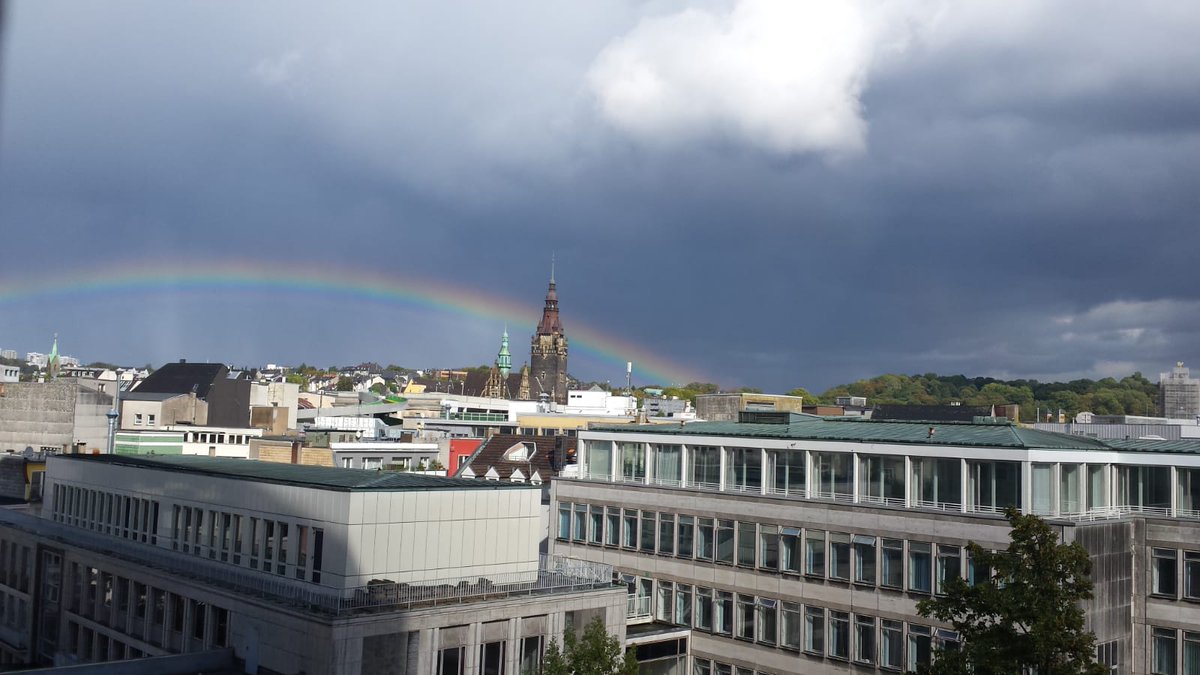 AnjaAster's tweet photo. In eigener Sache: Tschüss #Wuppertal „Ich sage Dankeschön – es war mir eine Freude“.  Welcome #Bochum Bin gespannt auf Neues... #teamautobahn #AdB_Westfalen @EANRW @Autobahn_Bund https://t.co/pKLeA03POO