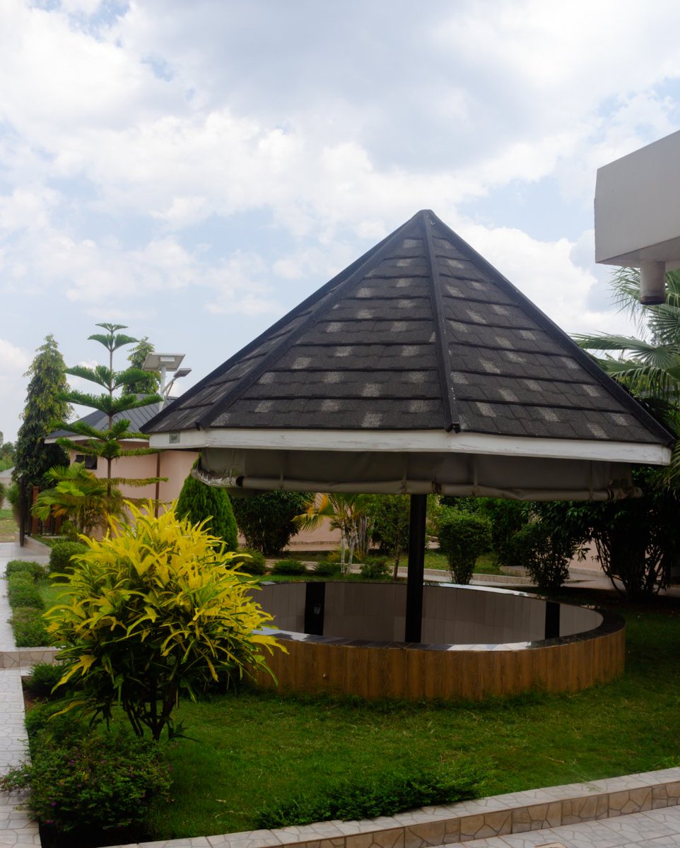 GardensGuest's tweet photo. Hello happy new month from The Distinction gardens Siaya. we have the best offer in accommodation and restaurant services book now https://t.co/tIg2bKUutq or call 0725111888
#TembeaKenya #MagicalKenya #tourism #siaya  #nyanza #newmonth #jalango https://t.co/Niz5gF39TE