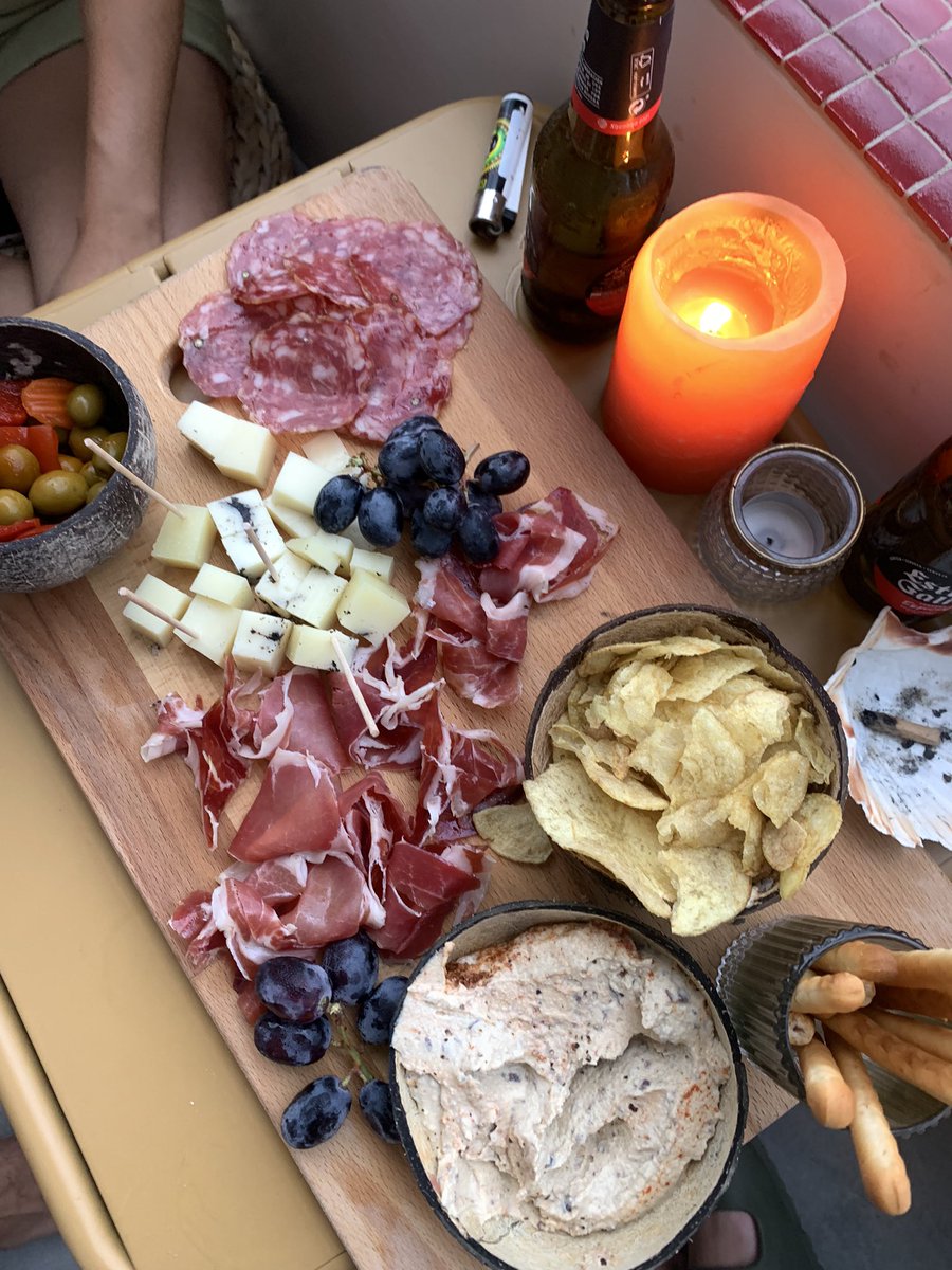DANYVILLARREAL's tweet photo. Barcelona food chronicles https://t.co/BrTJUwa2Qy