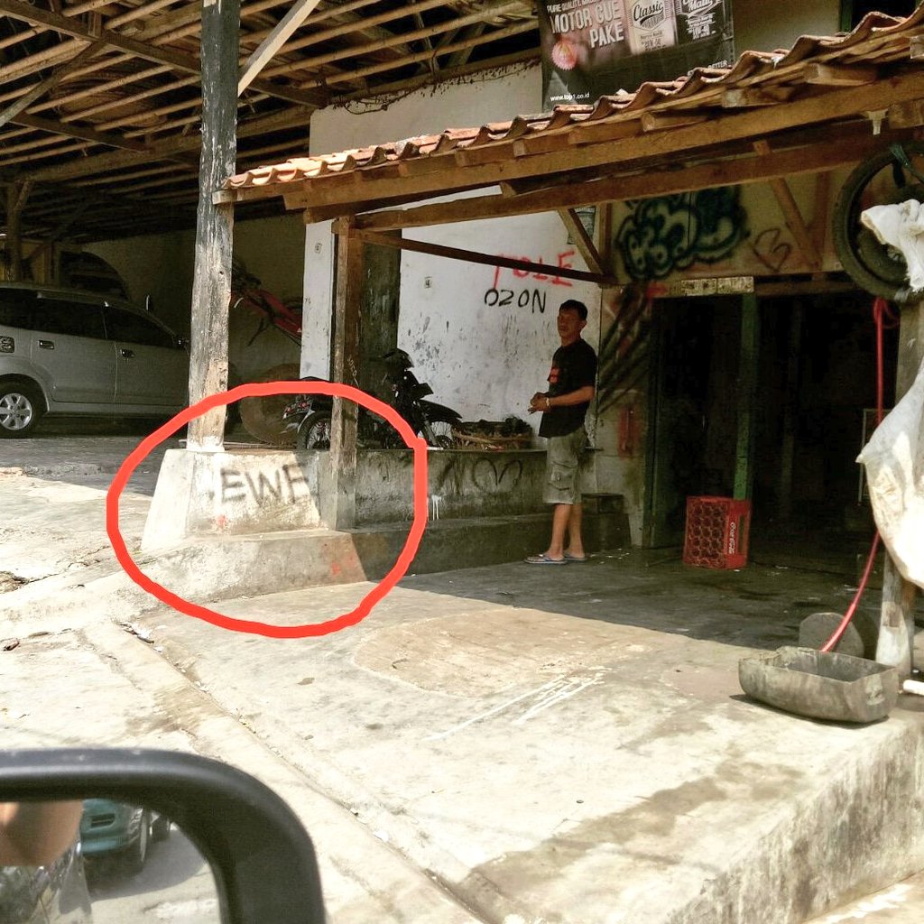 Ekomaung's tweet photo. contoh mural yang takkan dihapus oleh satpol PP https://t.co/UbTSIG7qfT