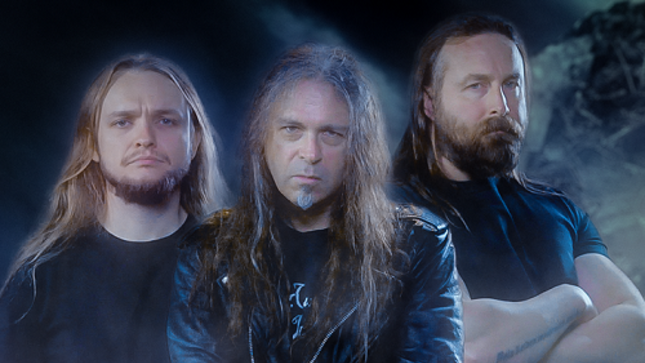 Maiden_News's tweet photo. Australia's LORD Cover New IRON MAIDEN Song "Stratego" - "An Appreciative Nod To The Masters" - https://t.co/jpl8Xz1bSc https://t.co/2OYguB4lVG https://t.co/YgKZ8N81gZ
