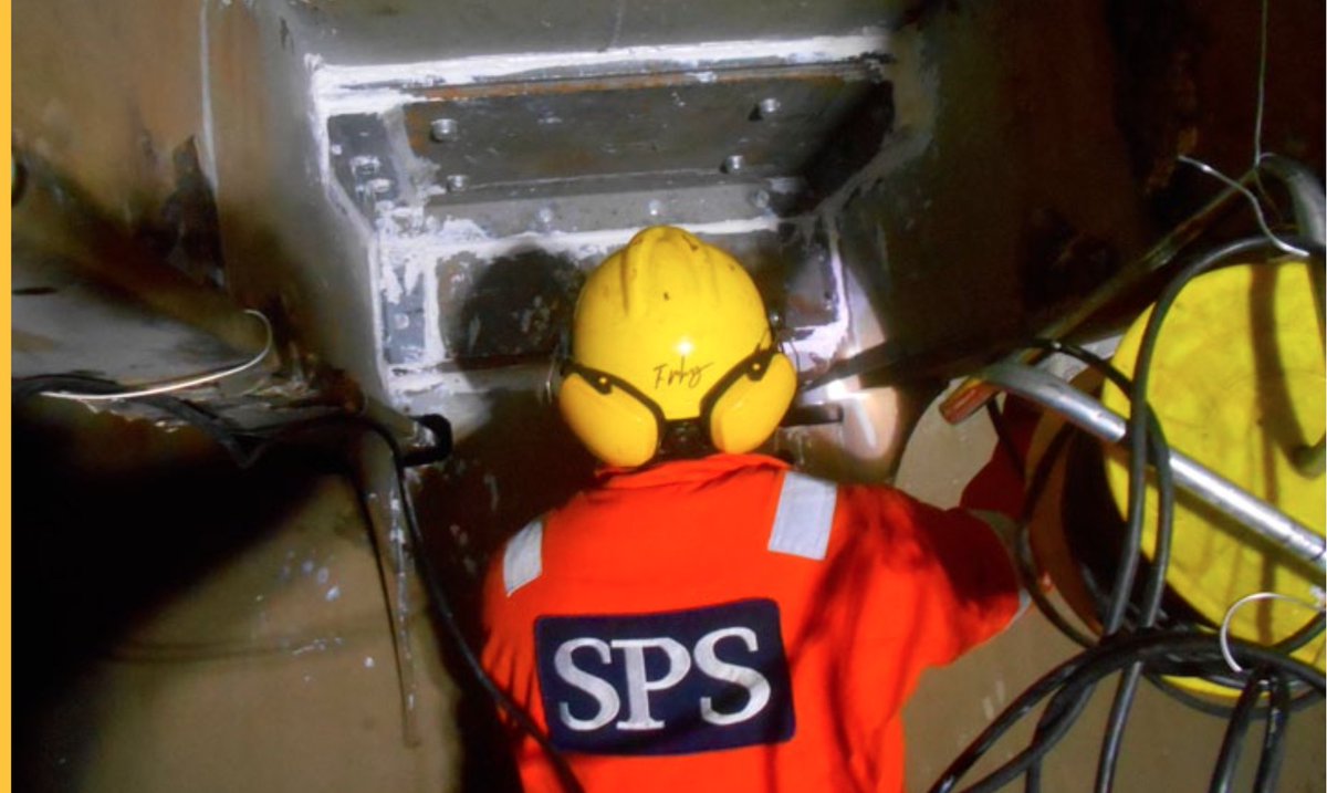 SPS_Tech_Eng's tweet photo. Earlier this year we successfully completed a reinstatement project onboard the China Offshore Oil Engineering Corporation owned, FPSO Bohai Shi Ji. A Cold Work installation method was used to reinstate 32m² of the inner bottom of the cargo oil tank. https://t.co/Lpb6xQwGRz
