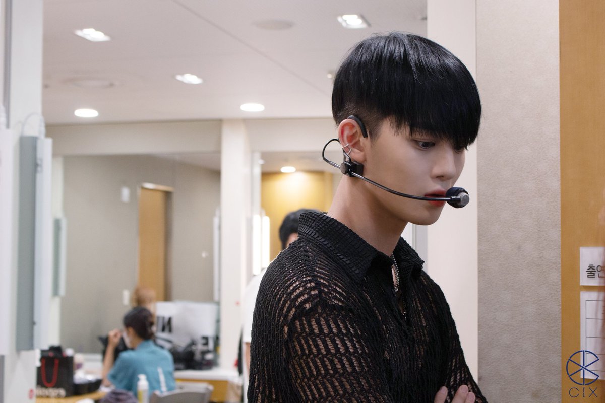 sodubaeb's tweet photo. BAE JINYOUNG - STORAGE M BEHIND (1)
#๋ฐฐ์ง์ #STORAGE_M #FIVESENSES https://t.co/pXBpJOFyIQ