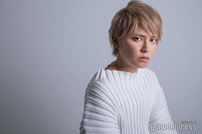 RekkaAlexiel's tweet photo. Oh, damn... I think I found a new model for my image of Naoya from my Blood Chains story. Naoya isn't completely like Tegoshi, but... I see a lot of similarities in him. #BloodChains #血の鎖 #手越祐也 #TegoshiYuya https://t.co/iBV5YASIhO
