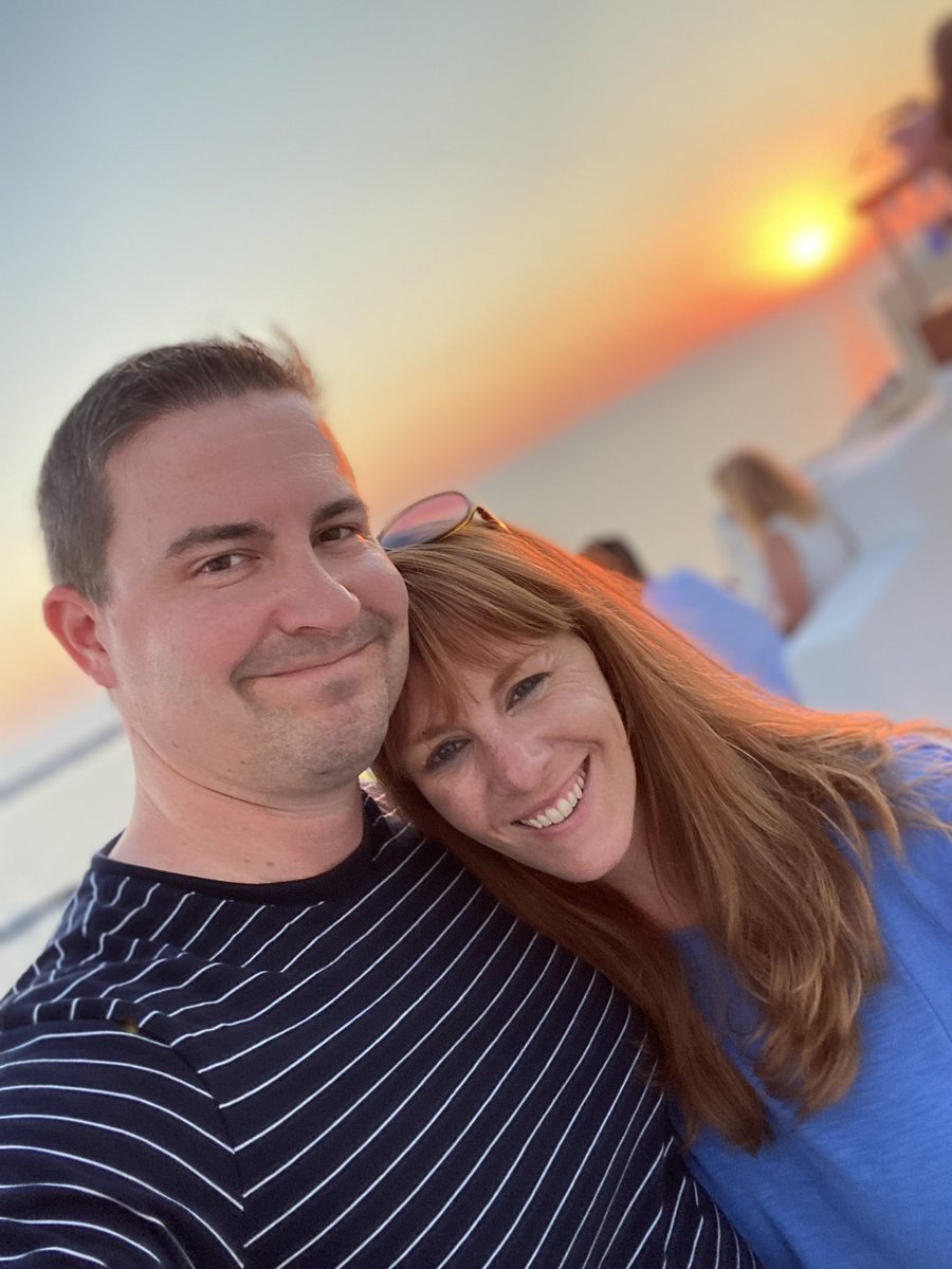 phil_nagy's tweet image. Happy Anniversary to my beautiful bride! 14 years of putting up with me deserves a medal! #YoureMyPerson