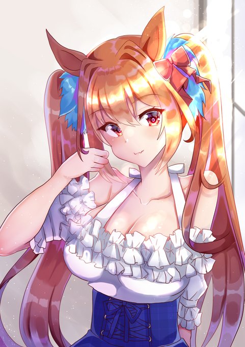 ダイワスカーレットちゃん落書き～
塗ってる途中でティアラ描くの忘れてるの気づいた…😫
ごめんダスカちゃん😂 