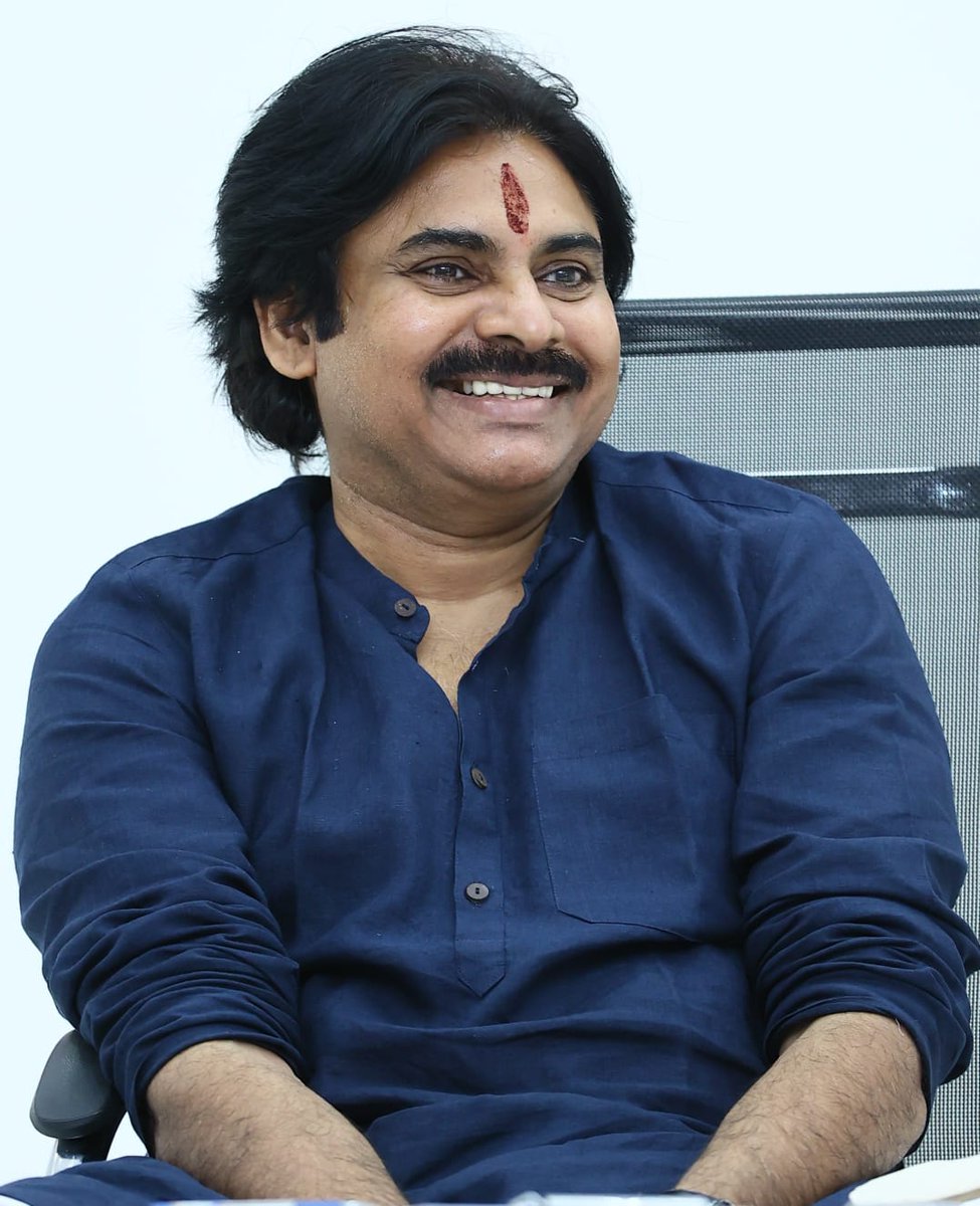 amalapurampkfc's tweet photo. Kalyan ♥️

#HBDJanaSenaniPawanKalyan https://t.co/OFB0NxGO9t
