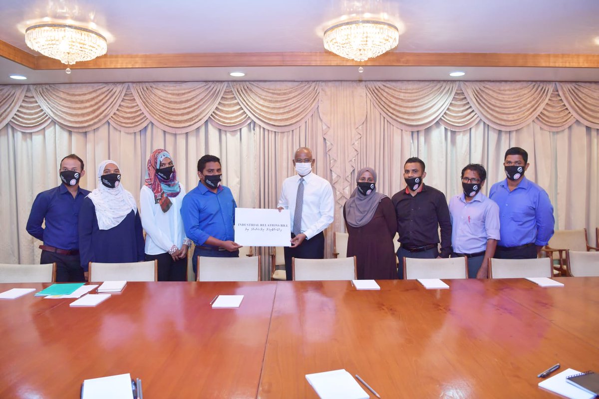 mtucMV's tweet photo. MTUC met with The President H.E @ibusolih
We highlighted the significance of immediately enacting the Industrial Relations (I.R) act to ensure workers rights. H.E promised to submit the I.R bill to the @mvpeoplesmajlis before end of October 2021.
@iufap @SolidarityCntr @ilo https://t.co/ijk0D9YItr