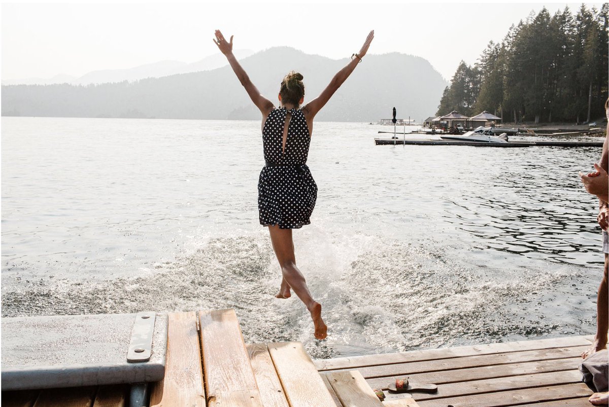 JUMP IN for women’s heart health starting today. 30 minutes of activity for 30 days. You can do it!!! @HeartFDN @SalomonSports 📸 AlexaMazzarelloCreative