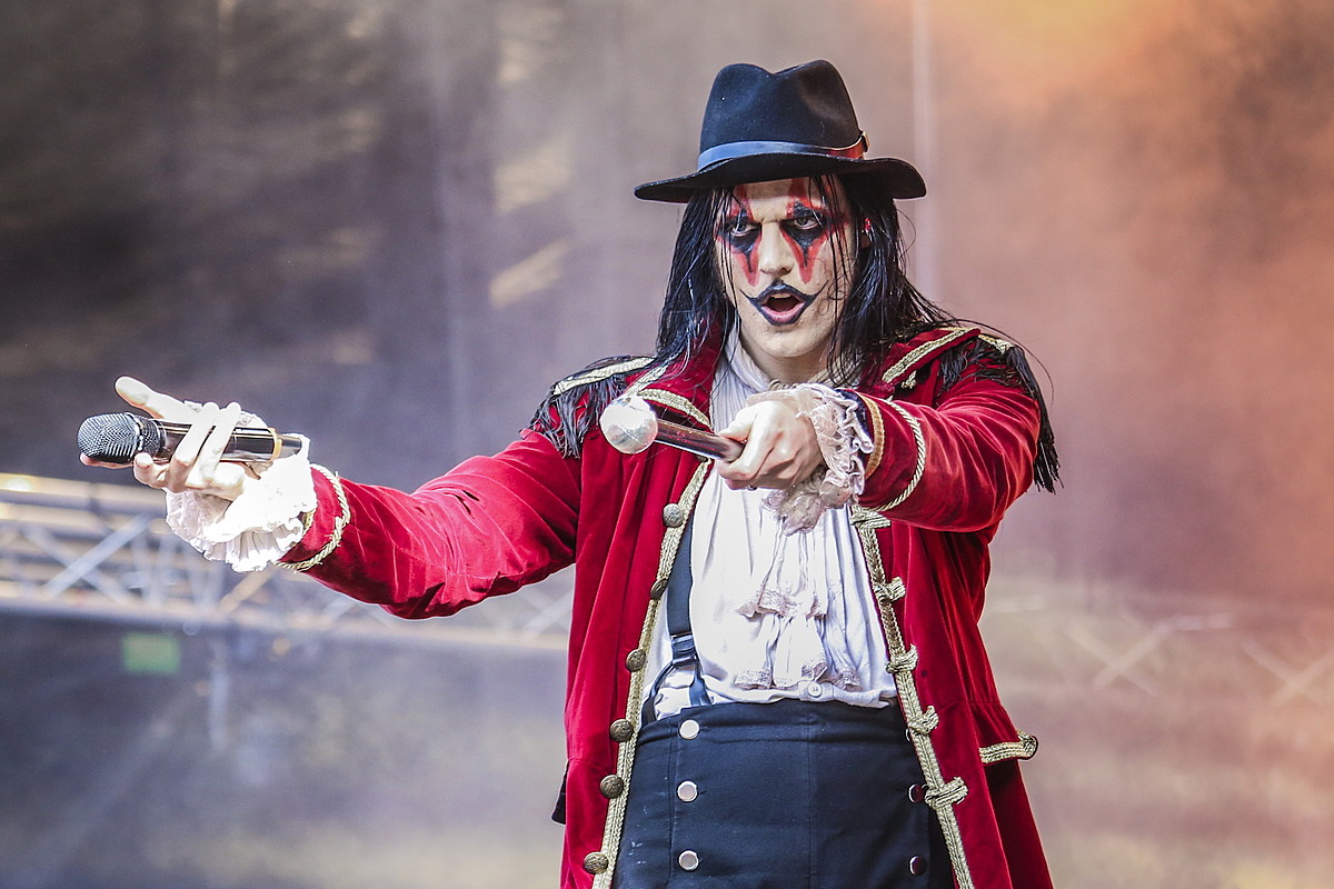 Avatar Debut Two New Songs That Sound Nothing Alike bit.ly/3kFIi4o