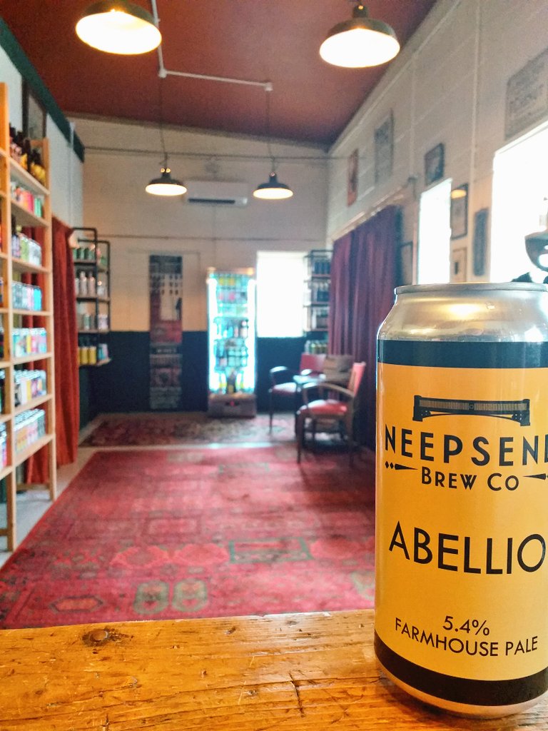 New can into the shop today from <a href="/NeepsendBrewCo/">Neepsend Brew Co</a>, a 5.4% farmhouse pale named for the Aquatani God of the Sun 🏡☀️