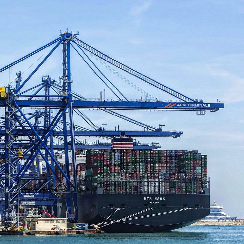mergan_ve's tweet photo. A pesar de los altos precios de la carne en el mercado mundial, problemas de logística como el transporte marítimo y los fletes están poniendo freno a las #exportaciones de países suramericanos. Pendientes! #merganaderos
#merganve #agronegocio https://t.co/ARQKAXGFRj