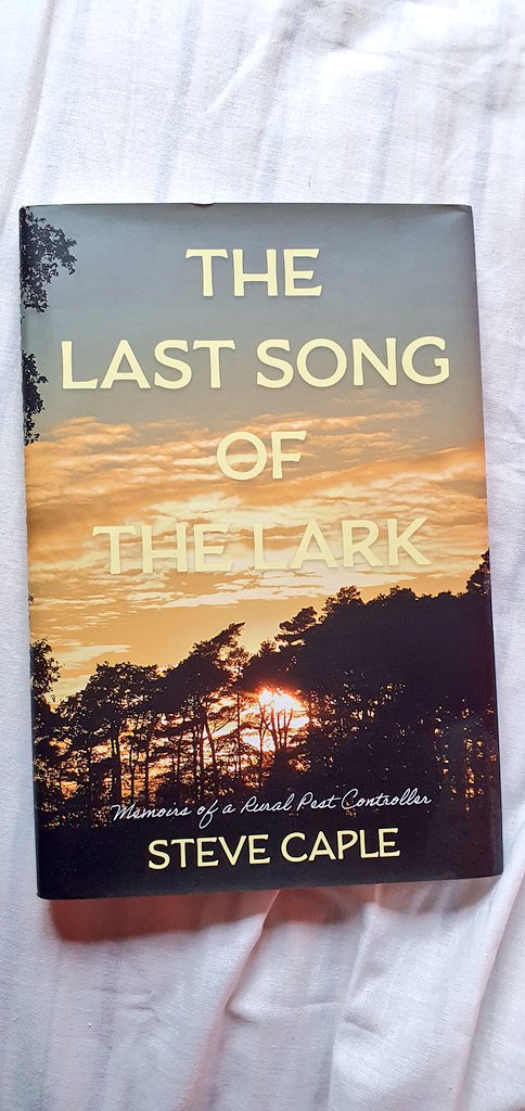 KingCharlesIRTN's tweet photo. Currently reading this book by great friend @SteveCaple4
Truly enthralled by his personal tales of exciting experiences growing up surrounded by beautiful Countryside & nature. Truly touching and i am only pages in.. well recommended 👏 #SteveCaple #Books #TheLastSongOfTheLark https://t.co/meBcYlAKb0