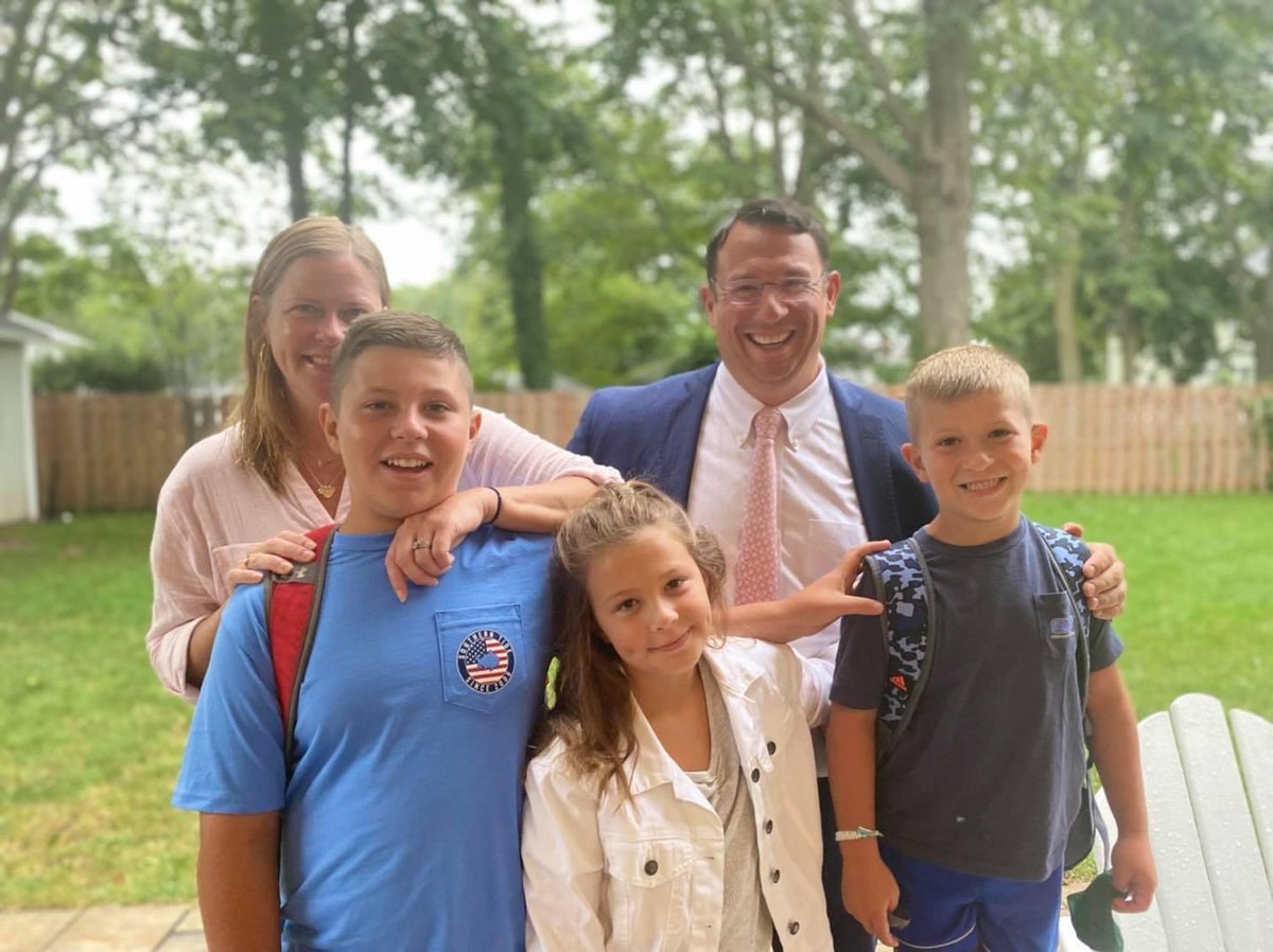 On this first day back for the students of Milford Public Schools, the Blake family wishes everyone a safe, healthy and enriching academic year 📚