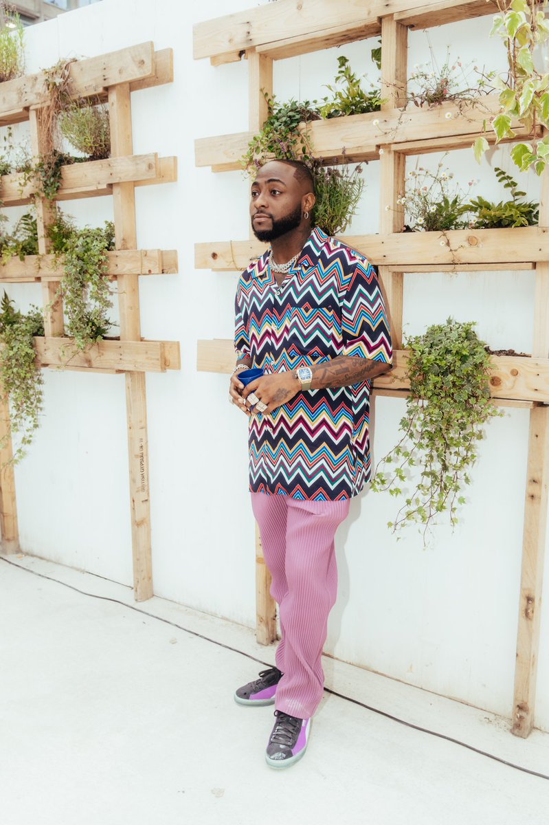 davido's tweet photo. Lord I’m ready 🙏🏾🌏🥰 https://t.co/QMv4pkxDuo