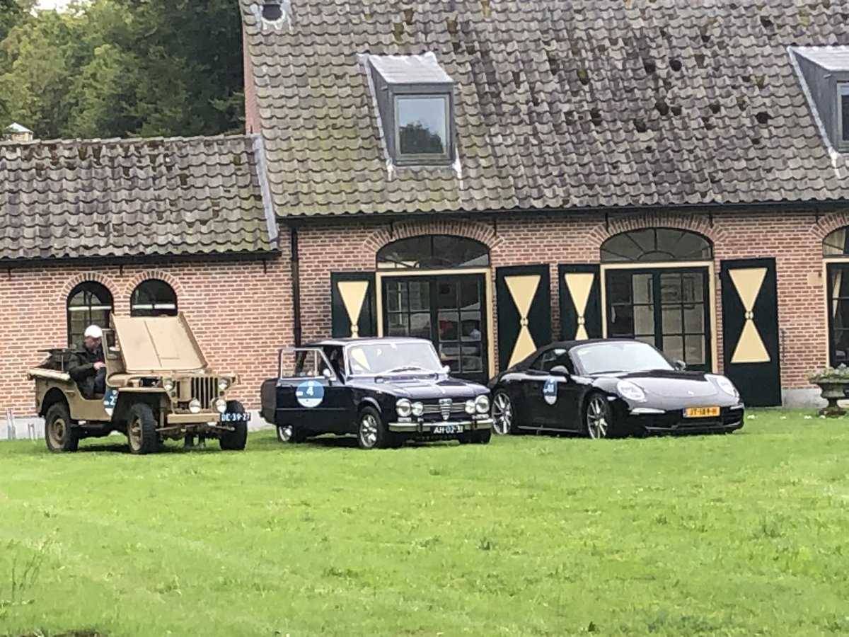 GerriaT's tweet image. Rode Kruisrally, mooie actie om geld in te zamelen voor het goede doel.