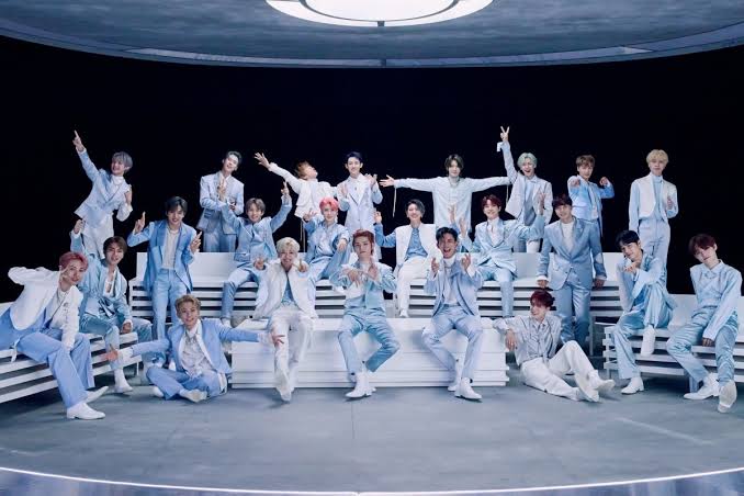 only_forSMENT's tweet photo. @14COSMICLATTE85 @SirAustin11 I started loving NCT during the NCT × Red Velvet collaboration at MAMA 2017. And I fell inlove with Taeyong's amazing performance. After that I just started to search for NCT contents, music videos, and stuffs 💚💚 https://t.co/mqrRkr2mVO
