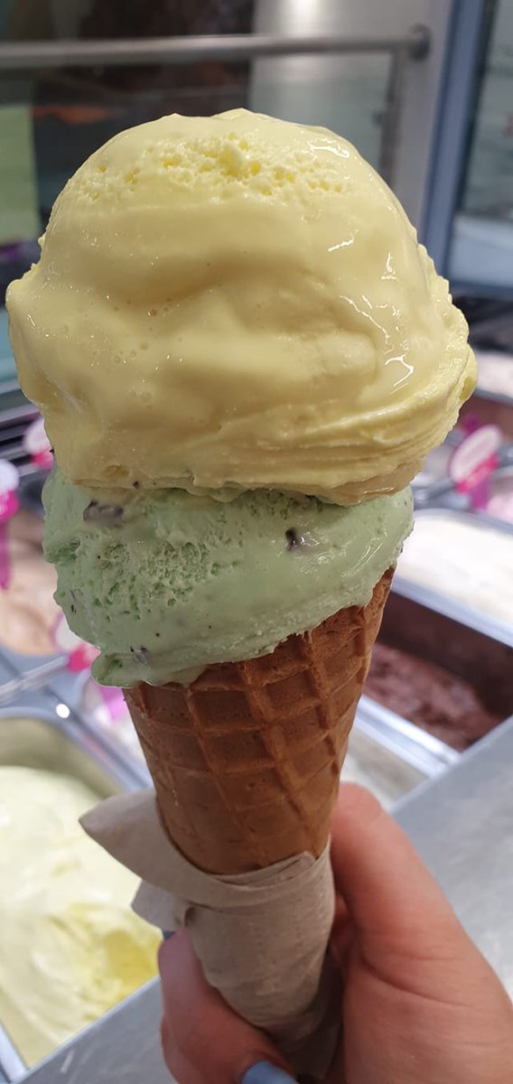 cappuccinosWex's tweet photo. Our Banana Milkshake is almost colour co-ordinated with this ice cream... almost! ππ·π #Wexford #Cafe #TakeAway #OutdoorDining https://t.co/FXh5xVkqdI