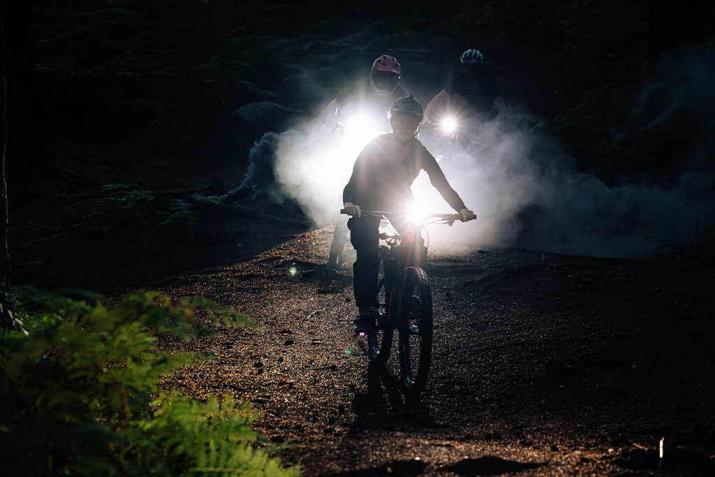 MagicshineL's tweet photo. Enjoy cycling and exploring with my friends in the forest.
Never decrease my passion for life and nature #rn3000 π΄ββοΈπ΄ββοΈ
Save $20 to get the RN 3000 & SEEMEE 200 Combo ππ
πhttps://t.co/0vgKWNJbq9
#magicshine #rn3000 #deals #cyclist #mtbβ
#bikelife #mtblife #cycling #bikelight https://t.co/0lLayRCCfN