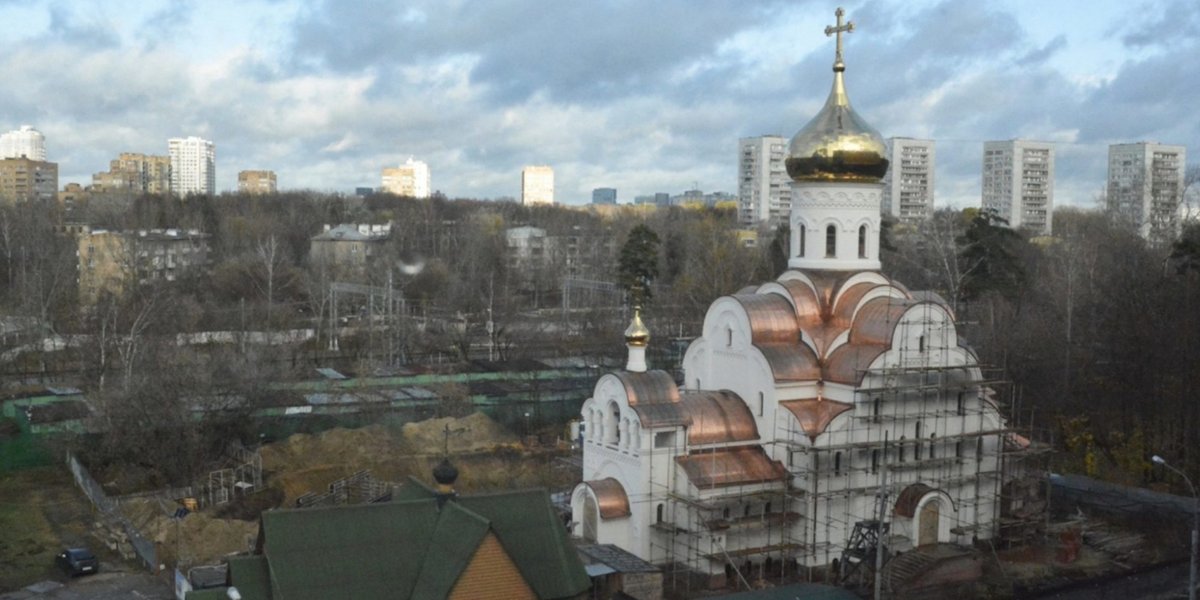 храм николая мирликийского в щукино. храм на щукинской. церкви николая мирликийского щукино. храм николая мирликийского в щукино. храм николая чудотворца в щукино фото.