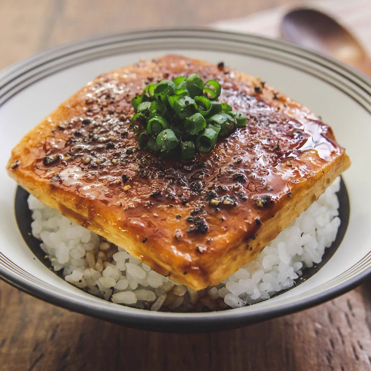 包丁不要で作れるからとってもお手軽そう！「はんぺん」を使った丼ものレシピ！