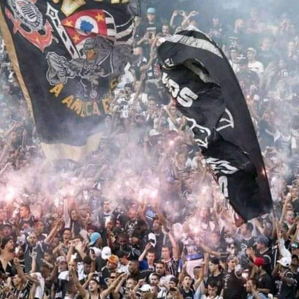 mariaclaraxsa's tweet photo. Hoje o dia será totalmente preto e branco!
Parabéns Corinthians!
#Corinthians111anos https://t.co/sT4UrOH7XR