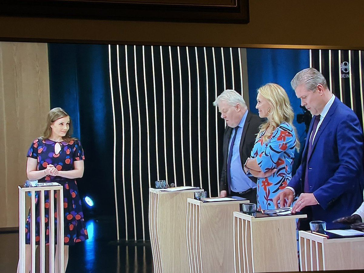 Framtíðin tweet media