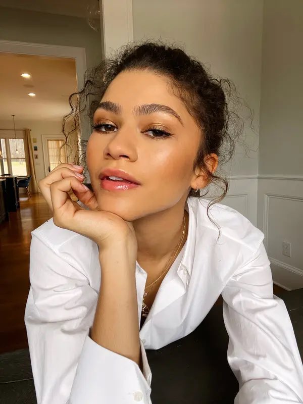 Happy birthday to the queen of everything. This is gonna be HER year, and we re here for it. 

All hail Zendaya 