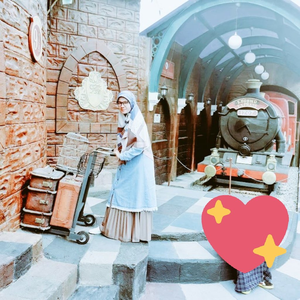dheliz_k's tweet photo. #BackToHogwarts https://t.co/abBFjd4WVB
