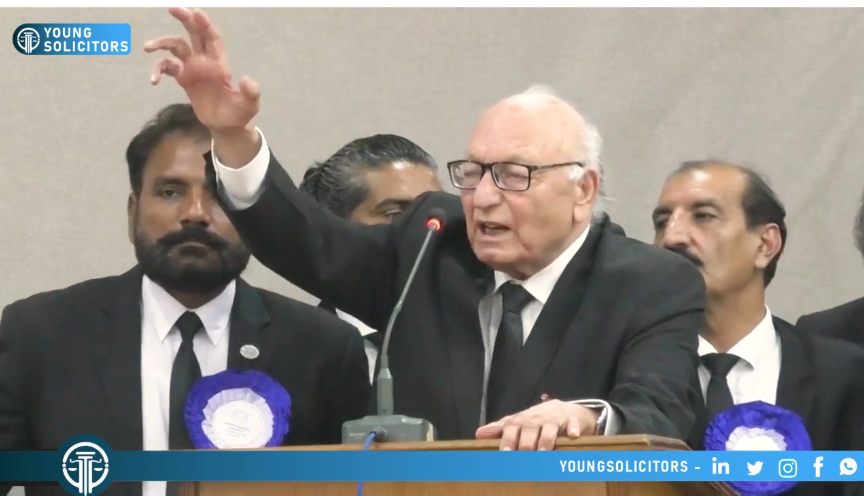 YoungSolicitors's tweet photo. ASC Abdul Lateef Afridi | President SCBA | Speech in Lawyer's Convention | Young Solicitors

https://t.co/acxfMfcwkJ

#youngsolicitors #lawyers https://t.co/Dg6mdbGRXG