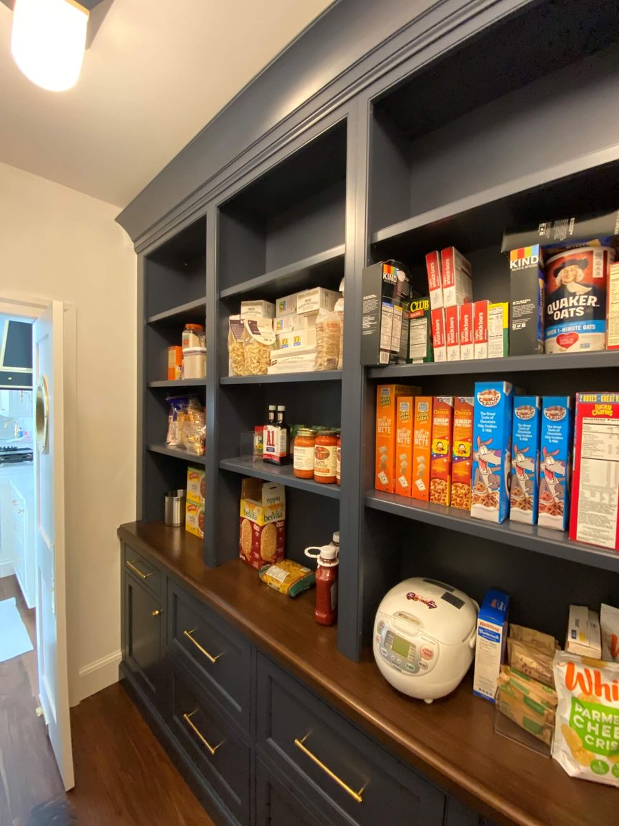 glumber's tweet image. Pantries organized and functional. The Lobkovich Design Team really knows how to deliver! 

Design: Lobkovich Inc
Walnut Top: @glumber
Appliance Drawers: @subzerowolf
Cabinetry: Signature Custom Cabinetry Inc
⠀⠀⠀⠀⠀⠀⠀⠀⠀⠀
#lobkovichkitchens #grothousethings #getorganized