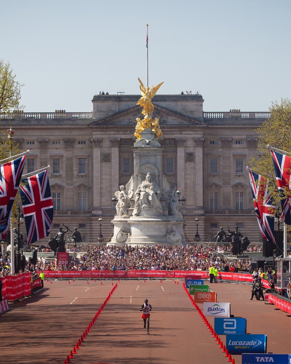 LondonMarathon's tweet image. The 2021 Virgin Money #LondonMarathon is 𝗡𝗘𝗫𝗧 𝗠𝗢𝗡𝗧𝗛.

Sunday 3 October 2021, exactly 889 days after it was last held in April 2019. 

It's been a long wait, but we're delighted to be taking over the capital once more. 

This year more than ever, #WeRunTogether
