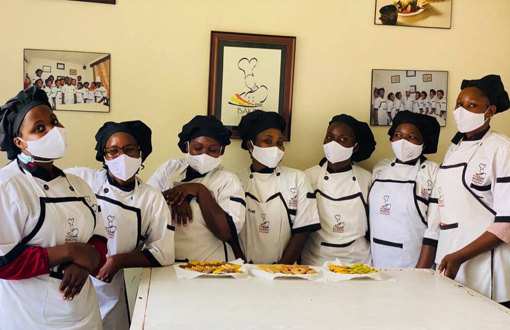 BakingAcademyUg's tweet image. Happiness was Killing these dream chasers! Our Bakery class beauties😍, there is nothing as beautiful as a woman that chases after her dream &amp;amp; passion.

Register for our discounted bakery classes today!

Call/Whatsapp: 0757310583/0789625165
/0780372203/0706225800

#bakeryclasses