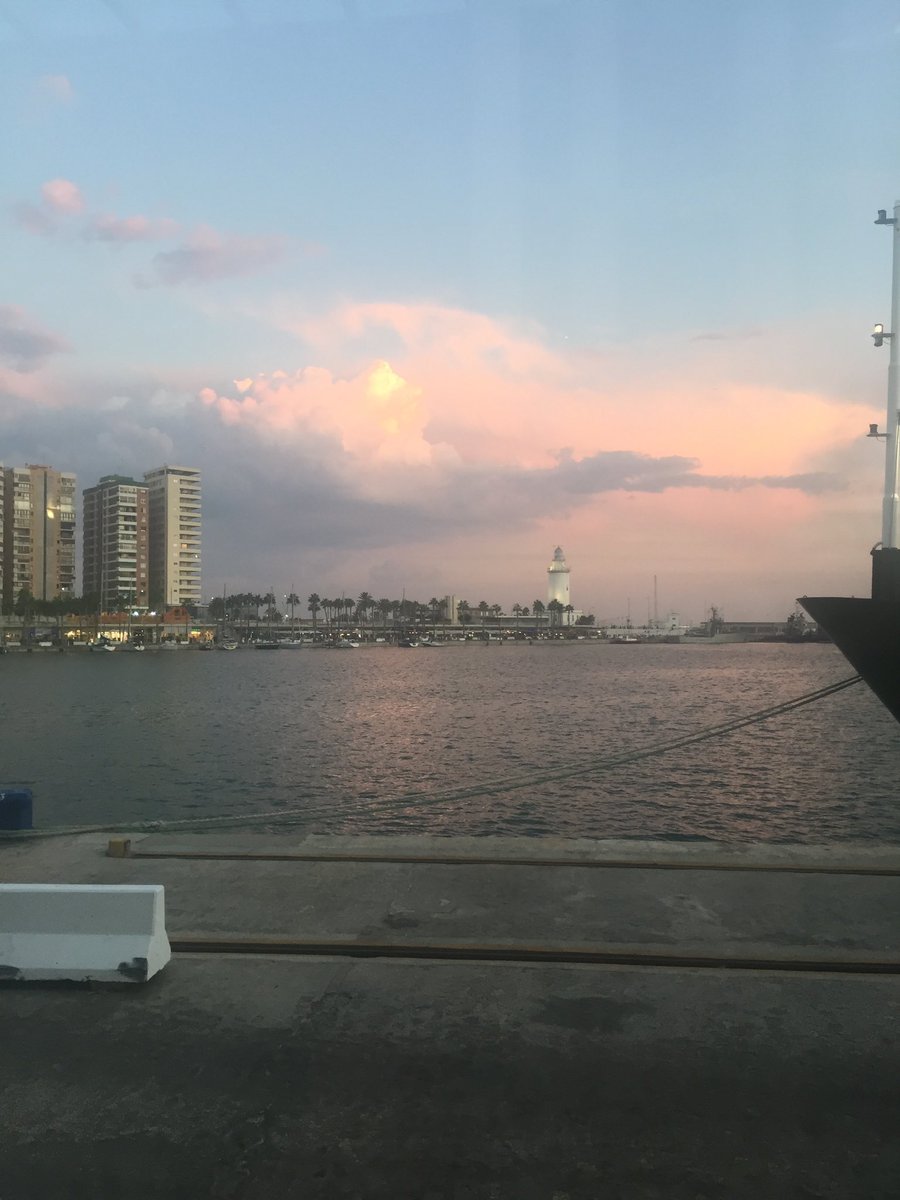BeatrizMN7's tweet photo. Recopilación de los mejores atardeceres de mi vida: https://t.co/L3nBEq1o7H