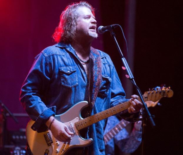 Happy Birthday Charlie Robison!
What are your favorite songs / lyrics? 