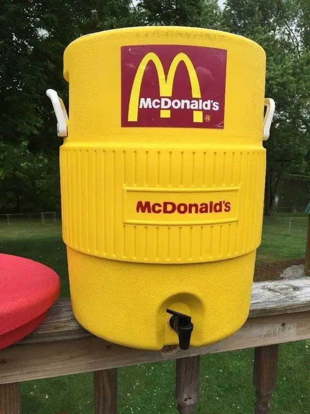 youvebeendubd's tweet photo. @McDonaldsCanada While we're at it...  #McDonaldsOrangeDrink ... https://t.co/Mv6LVmRbSD