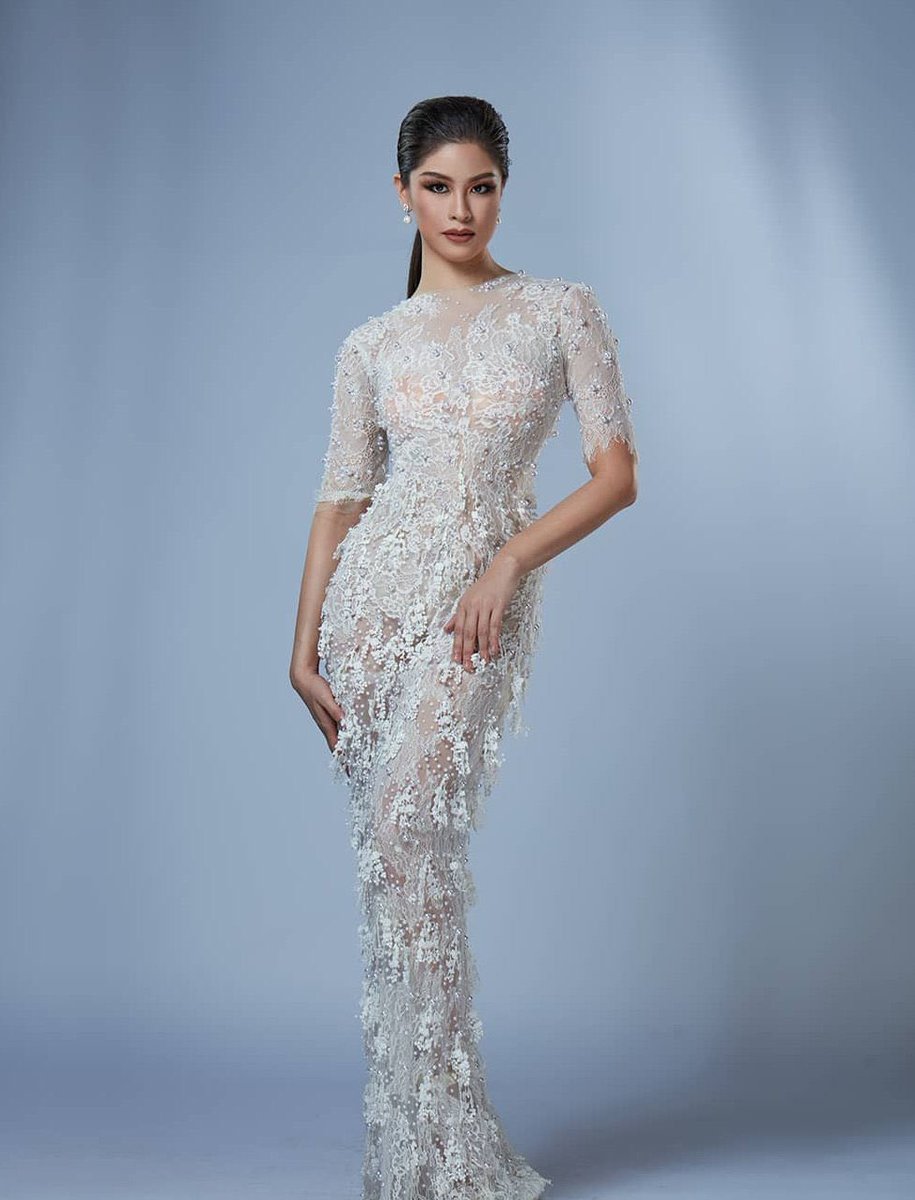 DonKissATeamOFC's tweet photo. "In my case, I know and I am certain that in my reign I can give my whole self in it &amp; I'm ready for that." —Congratulations for charming this whole journey, love! The universe is within you. If anything, all it does is make you burn brighter. 👑✨ @KissesDelavin #Kisses4Universe https://t.co/HSUdO8gpIw