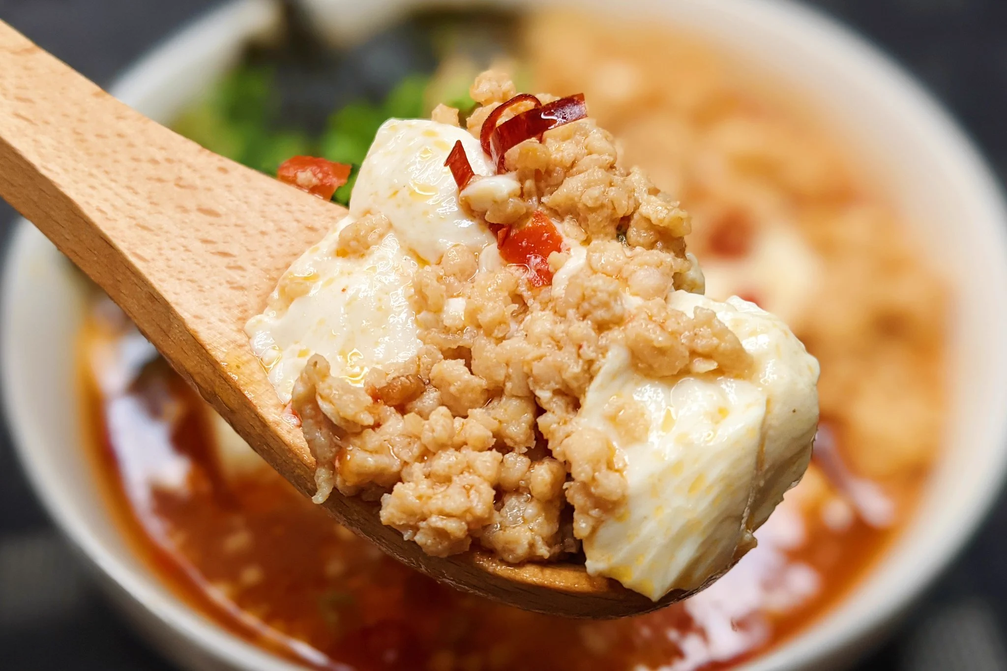 ダイエット中でも罪悪感なく食べられるかも！電子レンジで作れる、とっても美味しそうなお豆腐レシピ！