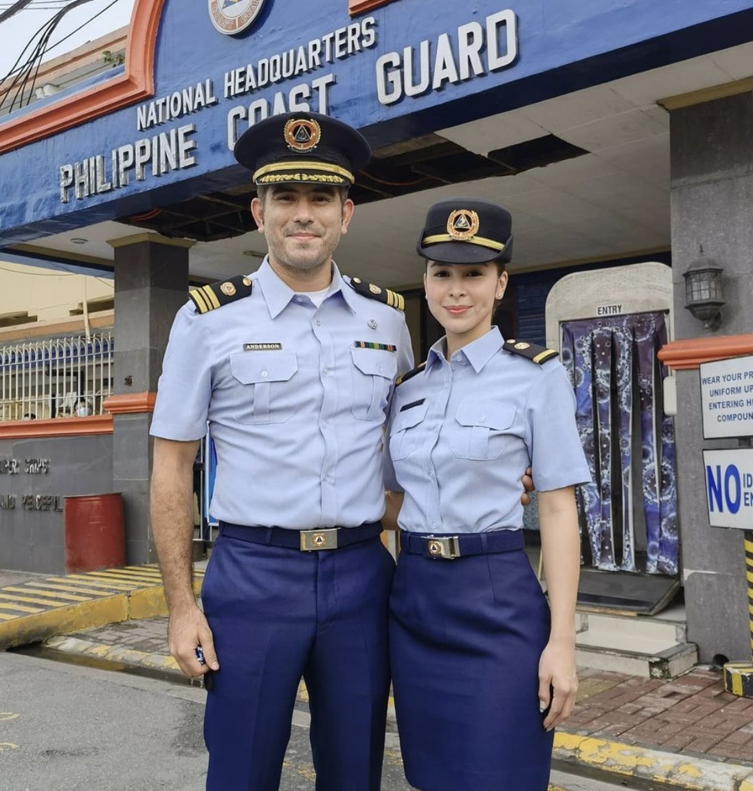 hipsnijulia's tweet photo. wait what??? julia barretto is now part of PCGA K9 Special Support Squadron 🇵🇭 AUX ENS!!! 🤯

 #philippinecoastguard https://t.co/oVOMtXJTJ1