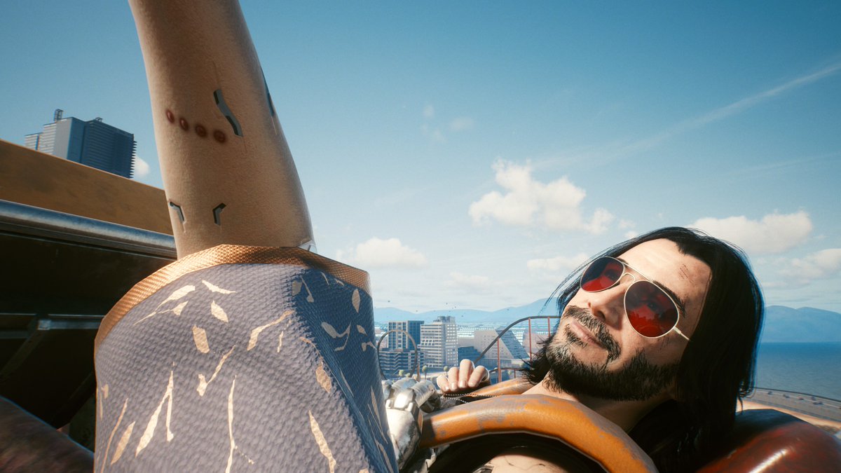 kratzbaeum's tweet photo. 🌤️"Your love lifts me up like Helium"🌤️

[Johnny x V]

Cyberpunk crushed my heart into pieces, so I needed some carefree Johnny x V enjoying a rollercoaster ride 🎢🥺

#JohnnySilverhand #JohnnyxV #Cyberpunk2077 #Cyberpunk2077PhotoMode #cyberpunk #VirtualPhotography https://t.co/hAL1cHpr2H