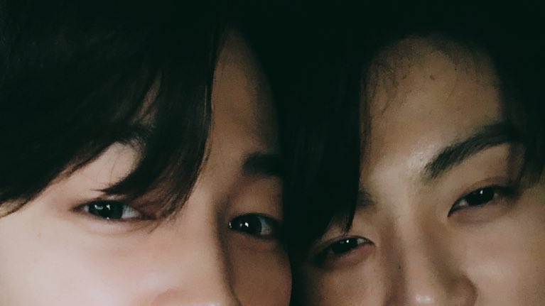 jikookhour's tweet photo. there’s no separating these two https://t.co/nYGBX5ACdR