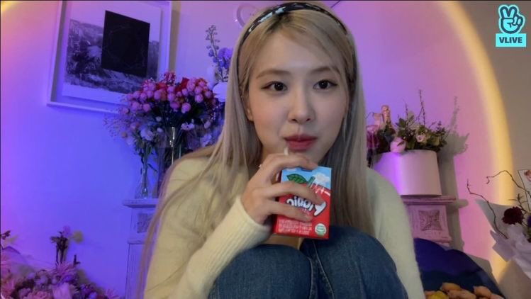 ulnggg!!! be moots ayoo !! fmbst dm aja gua ga ggit!! help rt! #roleplayerkpop #roleplayer #rp #roleplayertwt #roleplayerindo