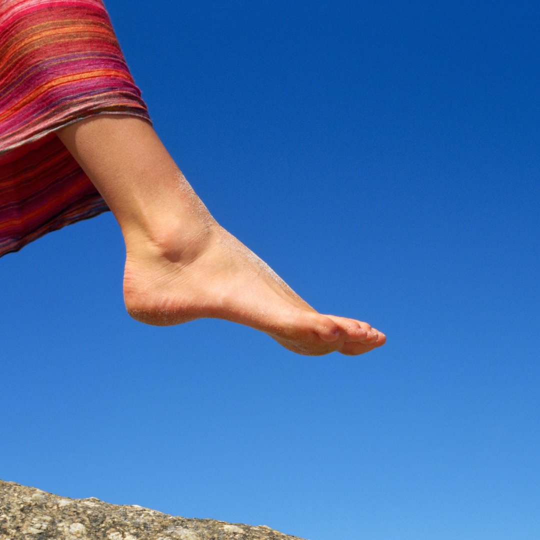 🌸 It's Spring! 🌸√ If you're livin' it up in the Southern Hemisphere that is! 😎  #SpringHasSprung

What's putting a spring in your step today?  (no matter where you call home)