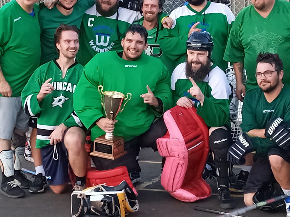 jeff_nepinak's tweet image. Another Championship for my son, way to go boys! Great Goal by Derrick and very nice to see Papa Weise again, been too long since I've seen him.🤔🙂 🏒🥅🏆🥇 @Derrickweise22 @Chris45816106