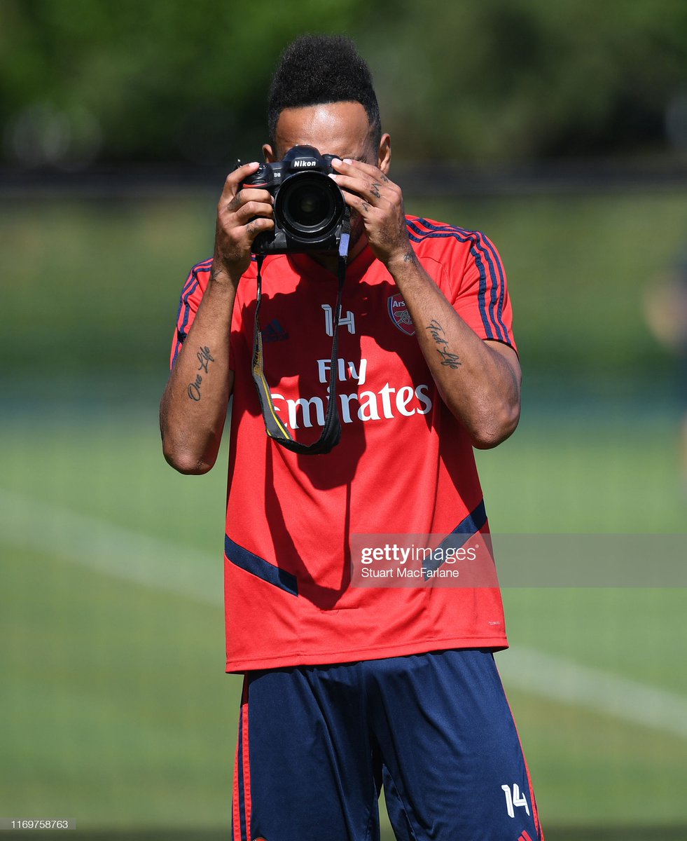 allbulge's tweet photo. Emerick Bulge
#bulge #bulto #bulges #bultos #dickprint #messibulge #piquebulge #celebbulge #soccerbulge #footballbulge #emerickbulge #bieberbulge #guybulge #boybulge #dick #boner https://t.co/QsUkomhN5s